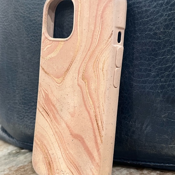 iPhone 13 cases - Picture 10 of 16